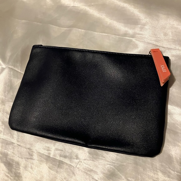 🌸5/15$ Ipsy bag - Picture 4 of 4